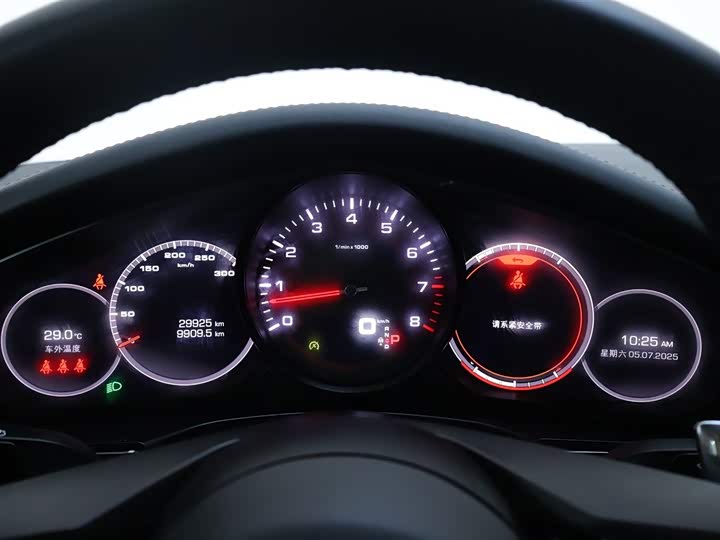 Фото 17 - Porsche Panamera