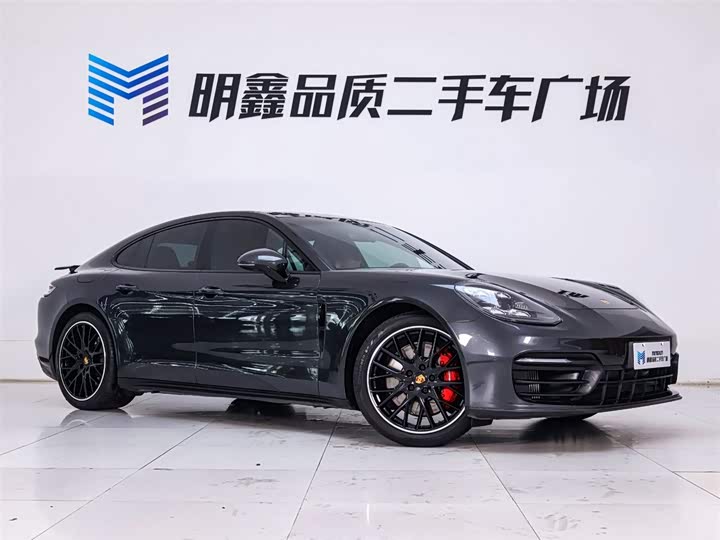 Фото 5 - Porsche Panamera