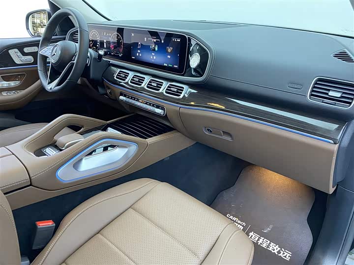 Фото 13 - Mercedes-Benz GLE-Class