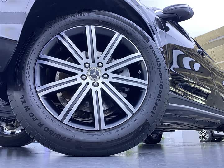 Фото 34 - Mercedes-Benz GLE-Class