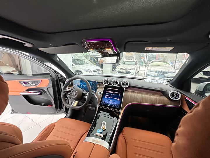 Фото 19 - Mercedes-Benz GLC-Class