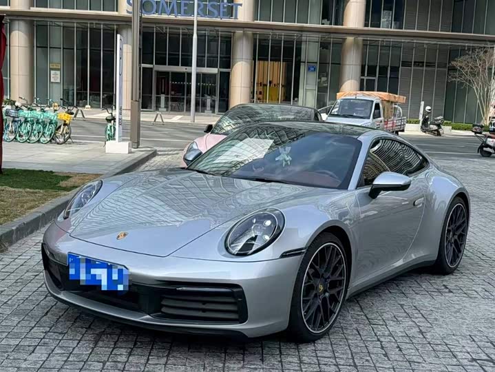 Фото 3 - Porsche 911