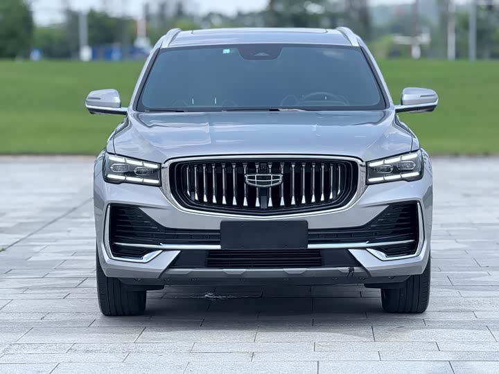 Фото 3 - Geely Monjaro