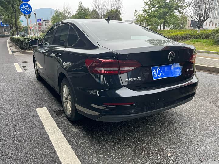 Фото 5 - Volkswagen Lavida