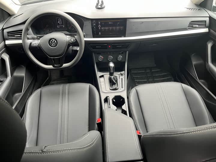 Фото 7 - Volkswagen Lavida