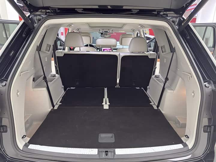 Фото 2 - Volkswagen Teramont Pro