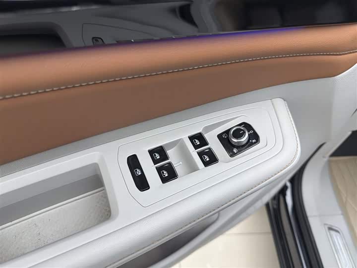 Фото 4 - Volkswagen Teramont Pro