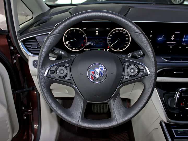 Фото 15 - Buick GL8 ES