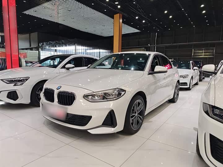 Фото 2 - BMW 1 Series