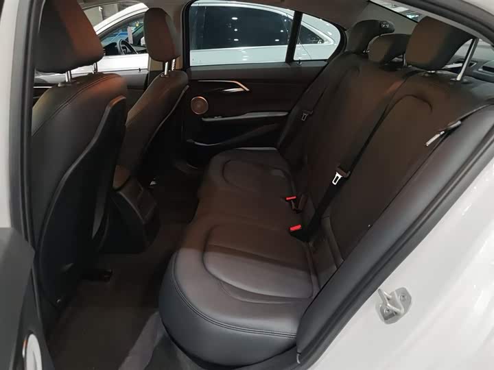 Фото 8 - BMW 1 Series