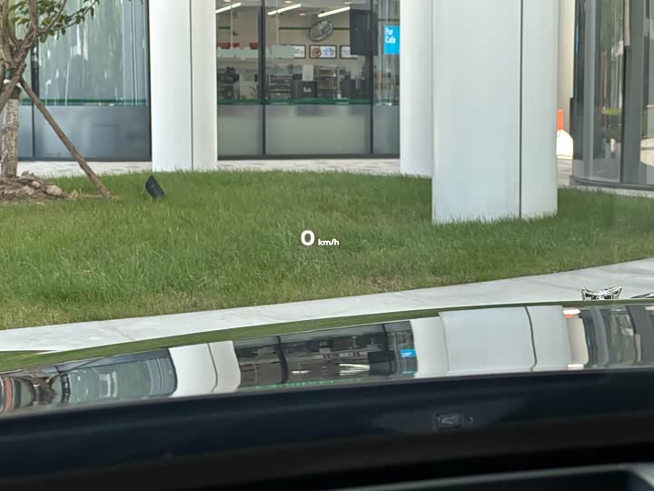 Фото 24 - Bentley Flying Spur