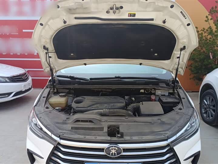 Фото 20 - BYD Song Max