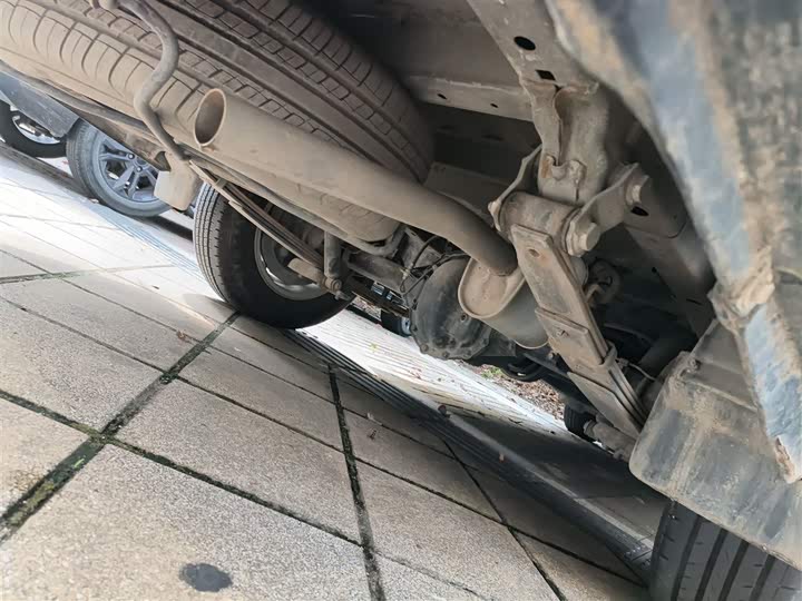 Фото 12 - Dongfeng Forthing Lingzhi M5