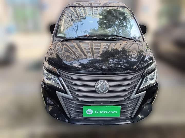 Фото 19 - Dongfeng Forthing Lingzhi M5