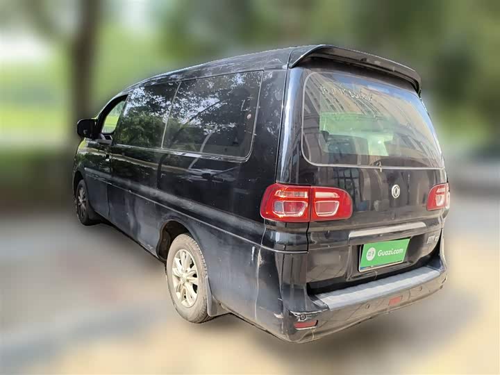 Фото 21 - Dongfeng Forthing Lingzhi M5