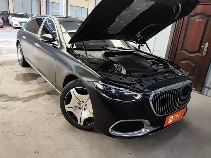 Фото 9 - Mercedes-Benz Maybach S-Class