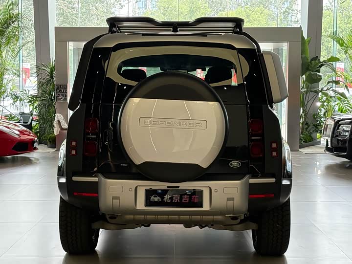 Фото 5 - Land Rover Defender