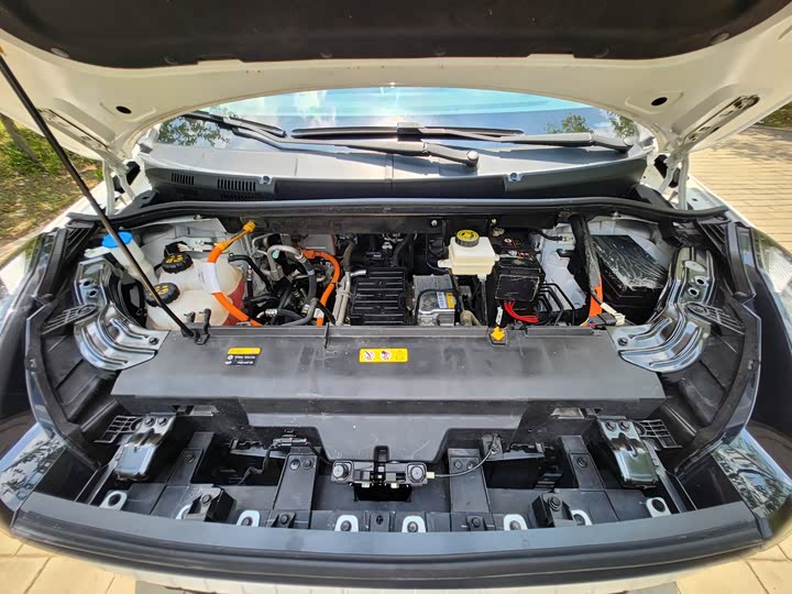 Фото 19 - Bestune NAT