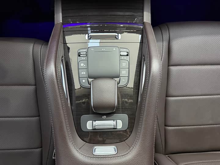 Фото 15 - Mercedes-Benz GLS-Class