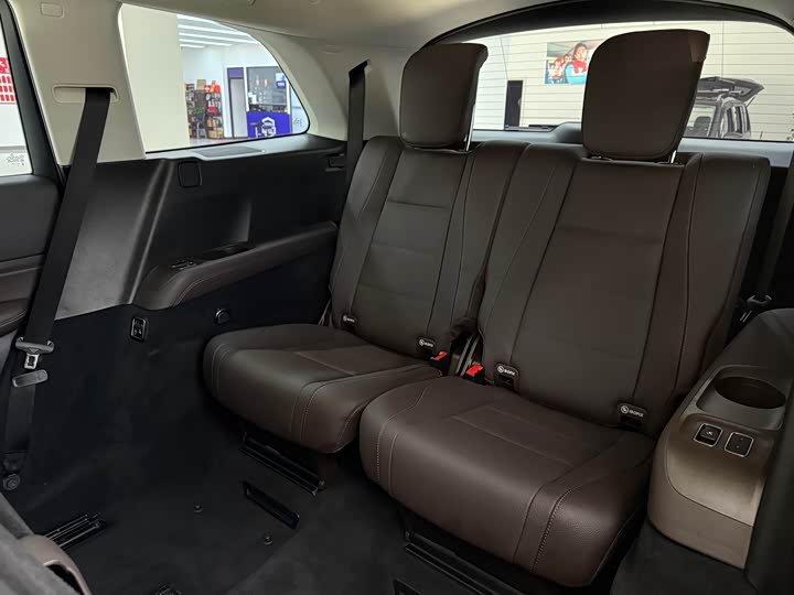 Фото 19 - Mercedes-Benz GLS-Class