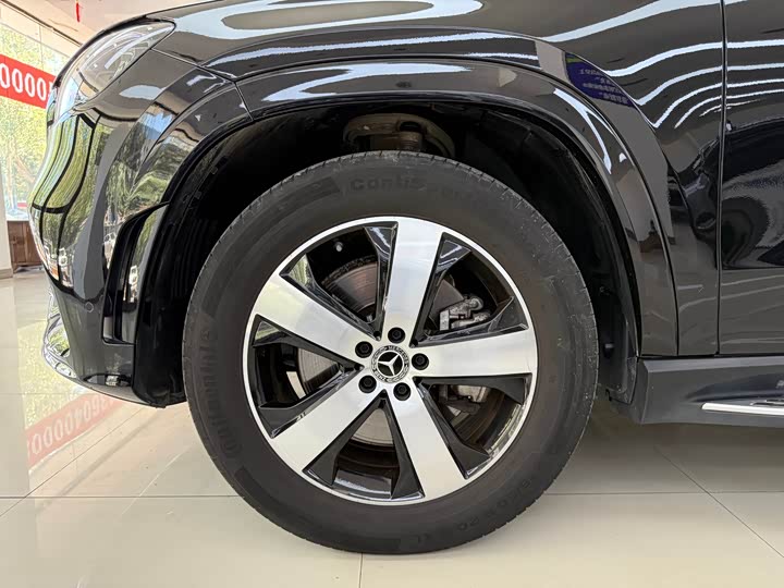 Фото 22 - Mercedes-Benz GLS-Class