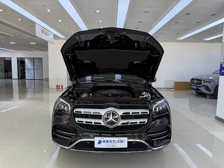 Фото 23 - Mercedes-Benz GLS-Class