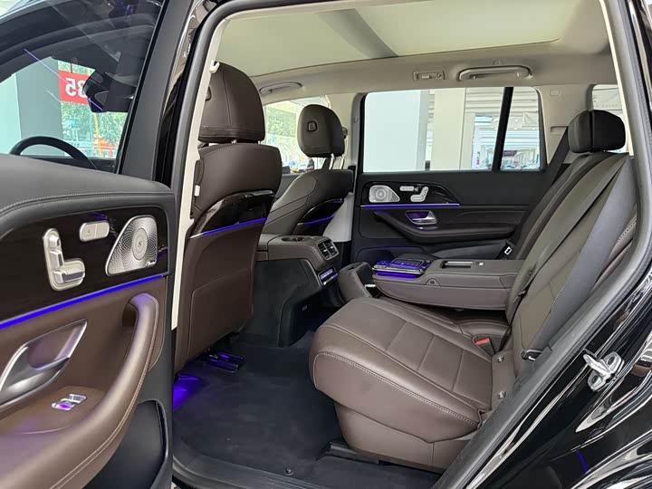 Фото 8 - Mercedes-Benz GLS-Class