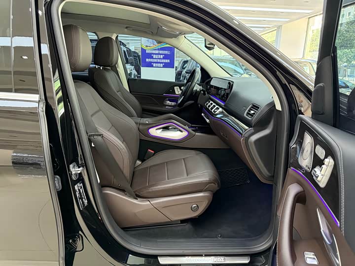 Фото 9 - Mercedes-Benz GLS-Class