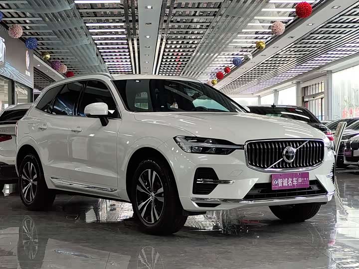 Фото 3 - Volvo XC60