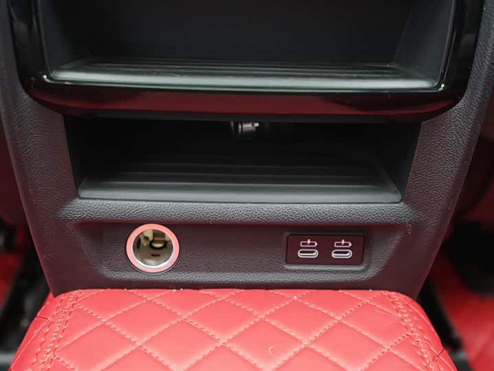 Фото 20 - BMW 5 Series