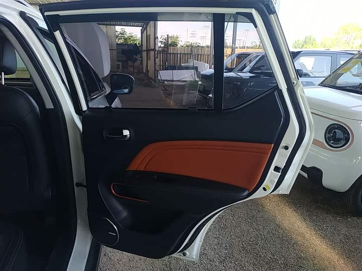 Фото 27 - GAC Aion GE3