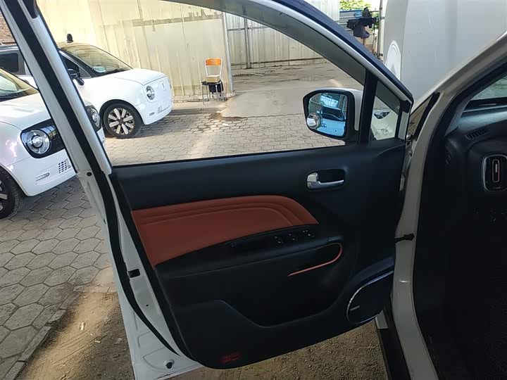 Фото 28 - GAC Aion GE3