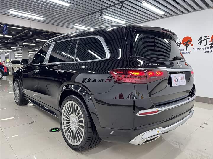 Фото 16 - Mercedes-Benz GLS-Class