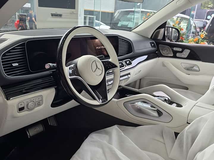 Фото 8 - Mercedes-Benz GLS-Class