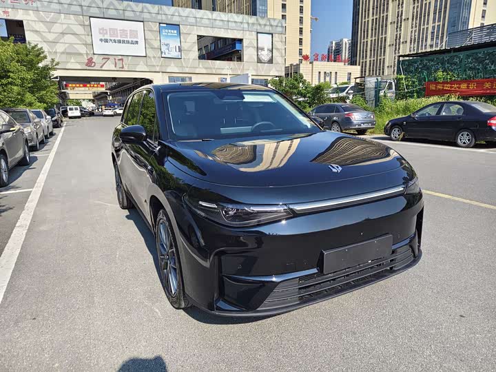 Фото 3 - Leapmotor C10