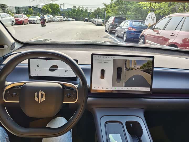 Фото 5 - Leapmotor C10