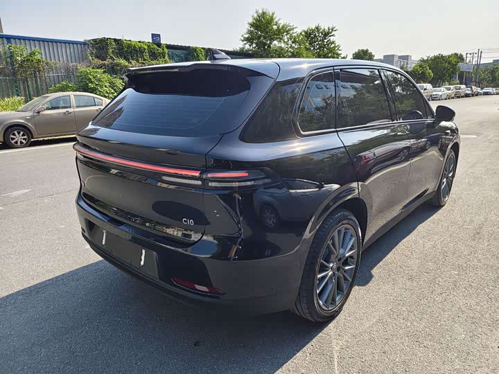 Фото 7 - Leapmotor C10