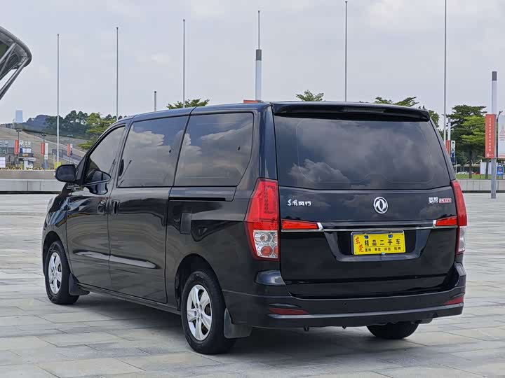 Фото 10 - Dongfeng Forthing Lingzhi Plus