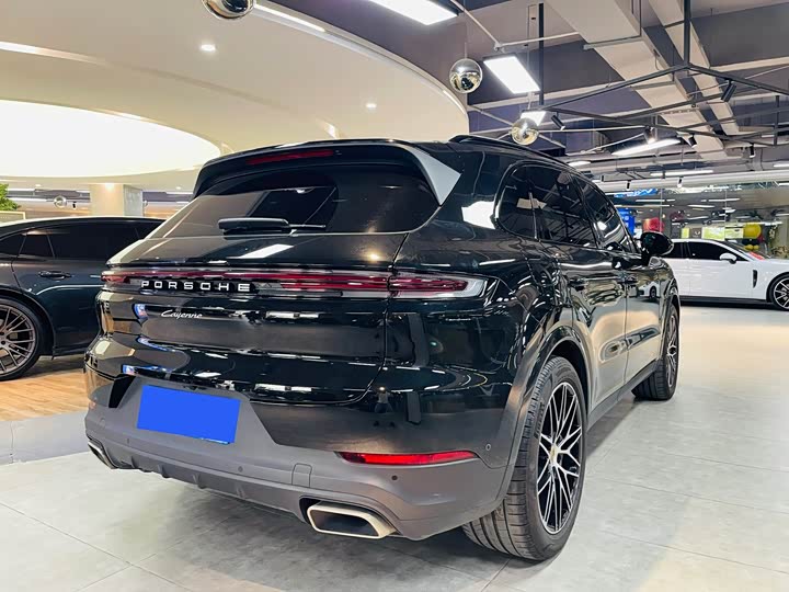 Фото 5 - Porsche Cayenne