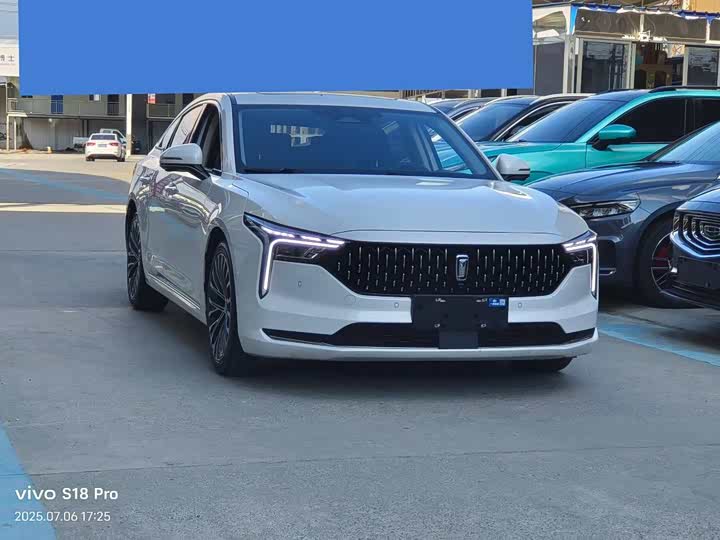 Фото 3 - Bestune B70