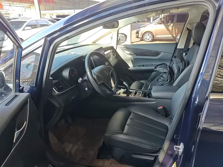 Фото 16 - BYD Song Max