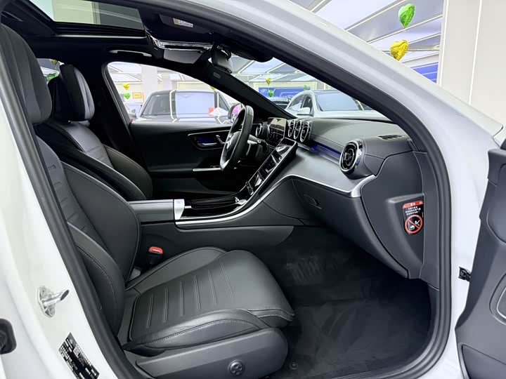 Фото 6 - Mercedes-Benz C-Class