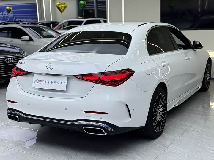 Фото 8 - Mercedes-Benz C-Class