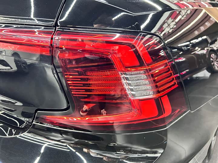 Фото 7 - Volvo S90