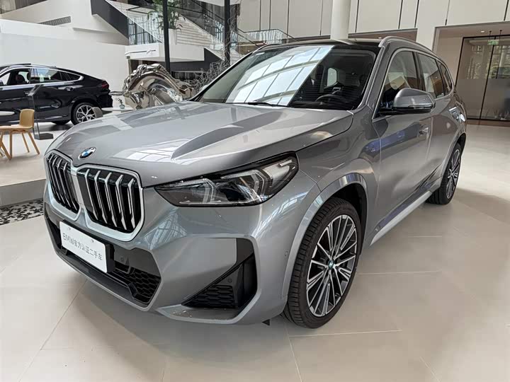 Фото 1 - BMW X1