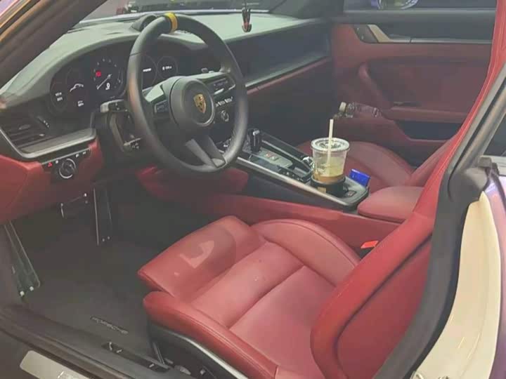 Фото 5 - Porsche 911