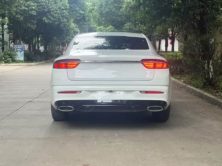 Фото 18 - Geely Preface