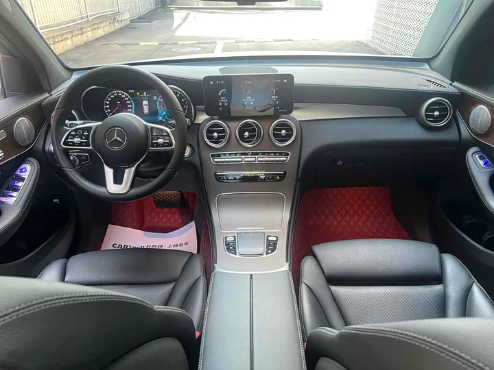 Фото 12 - Mercedes-Benz GLC-Class