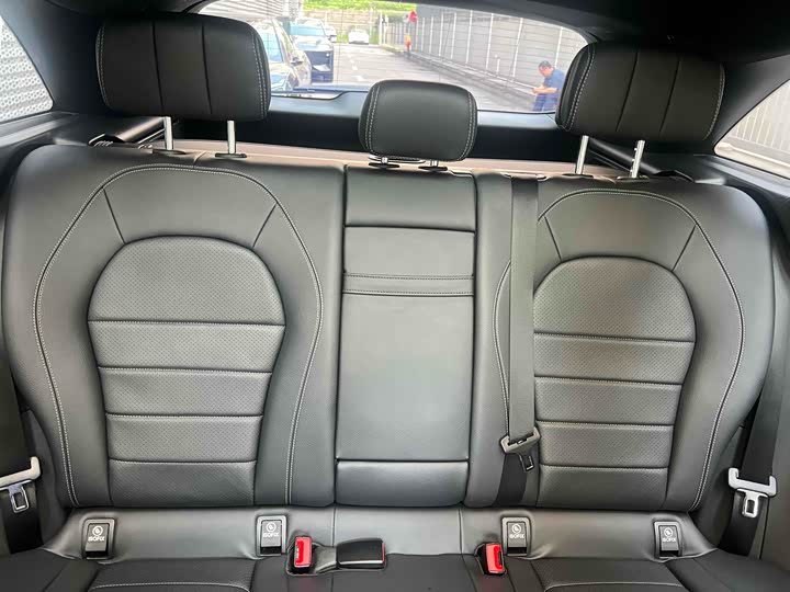 Фото 16 - Mercedes-Benz GLC-Class