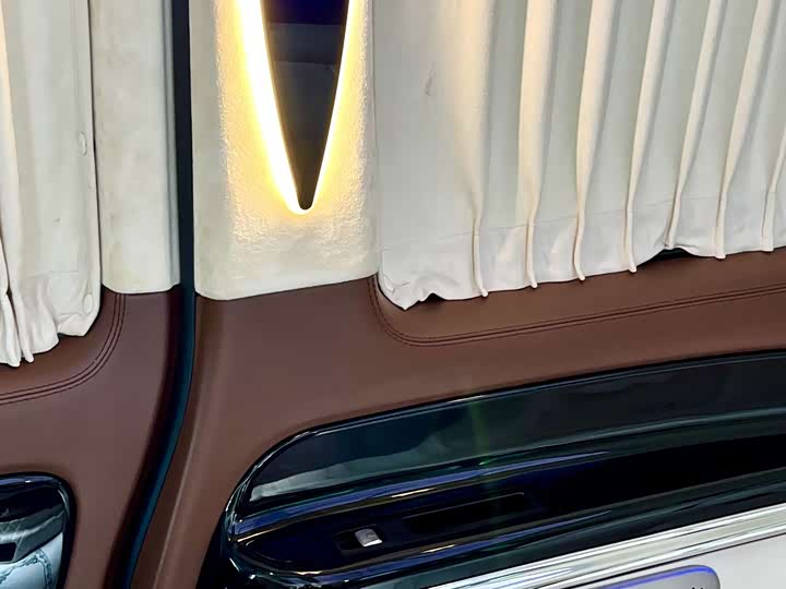 Фото 17 - Mercedes-Benz Vito